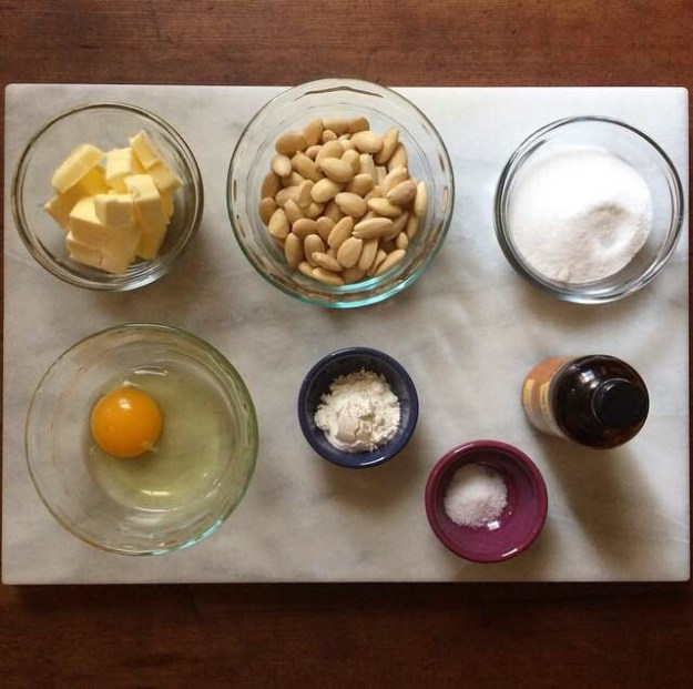 Black Bottom Pear & Almond Pie