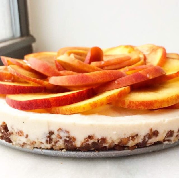 Peachy Paleo Cheesecake {Vegan & Grain-Free}