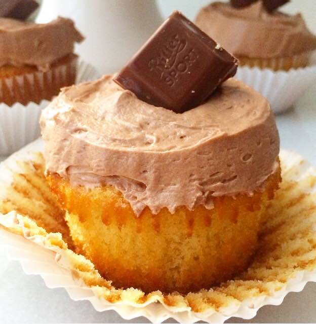 Yellow Cupcakes with Nutella Buttercream
