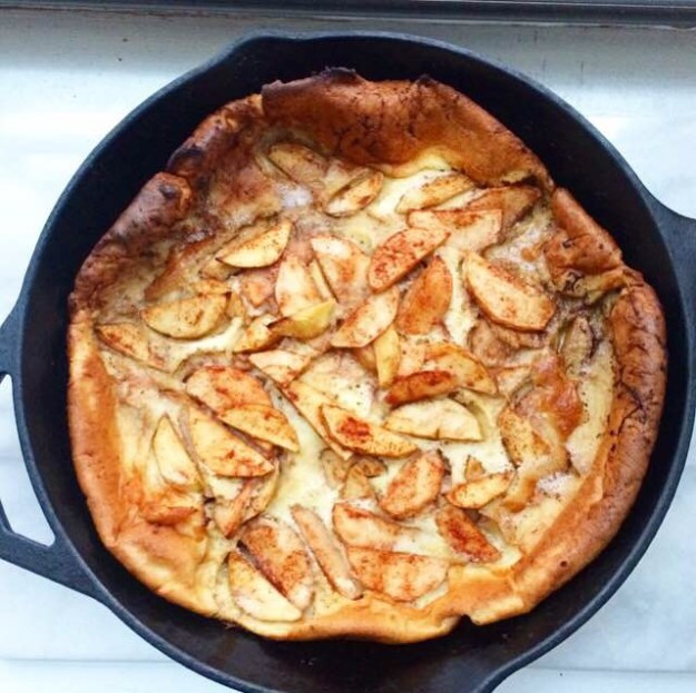 Caramel Apple Puff Pancake {Dutch Baby}