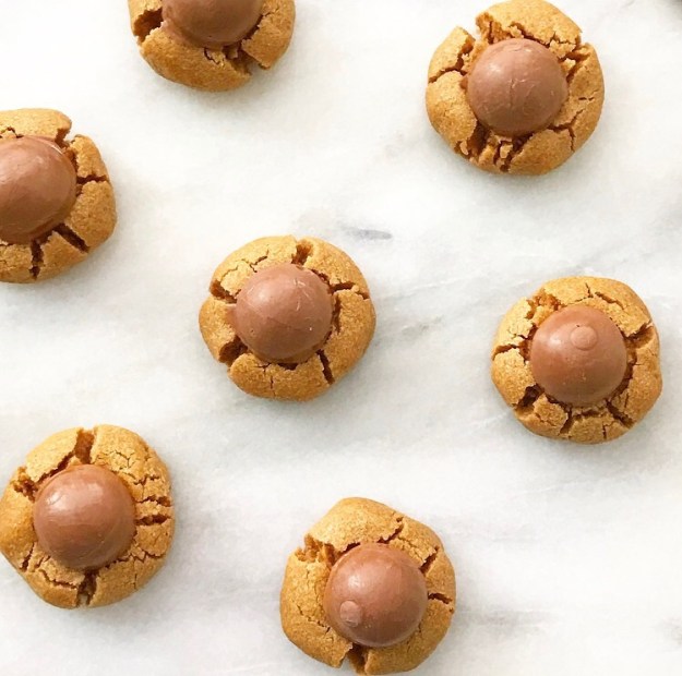 Lindor Truffle Peanut Butter Blossoms