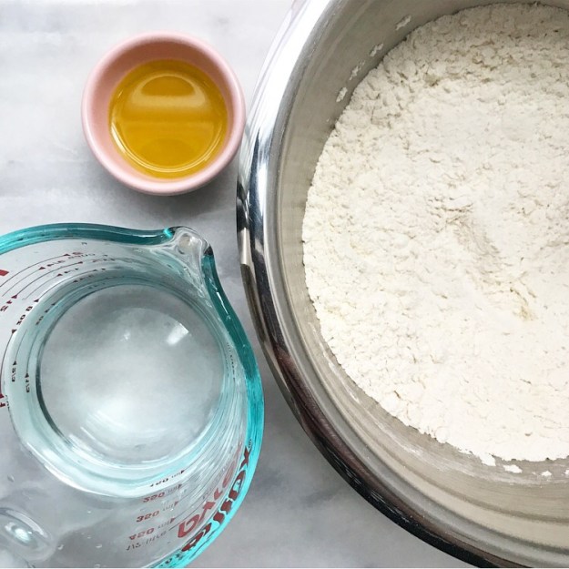 How to Make Excellent Pizza at Home