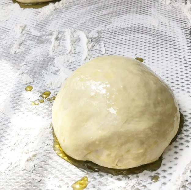 How to Make Excellent Pizza at Home