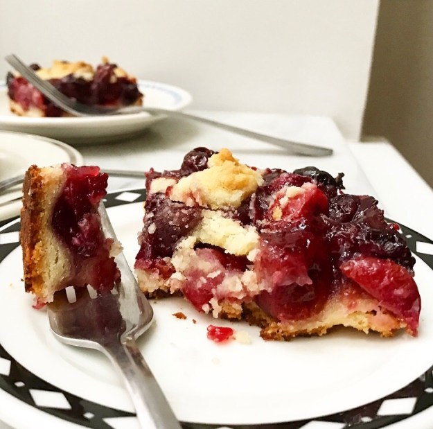 Sweet Cherry Shortbread Bars