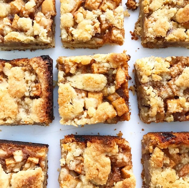 Apple Shortbread Bars