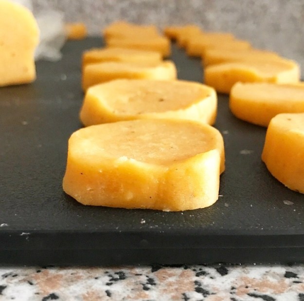 Spicy Cheddar Shortbread