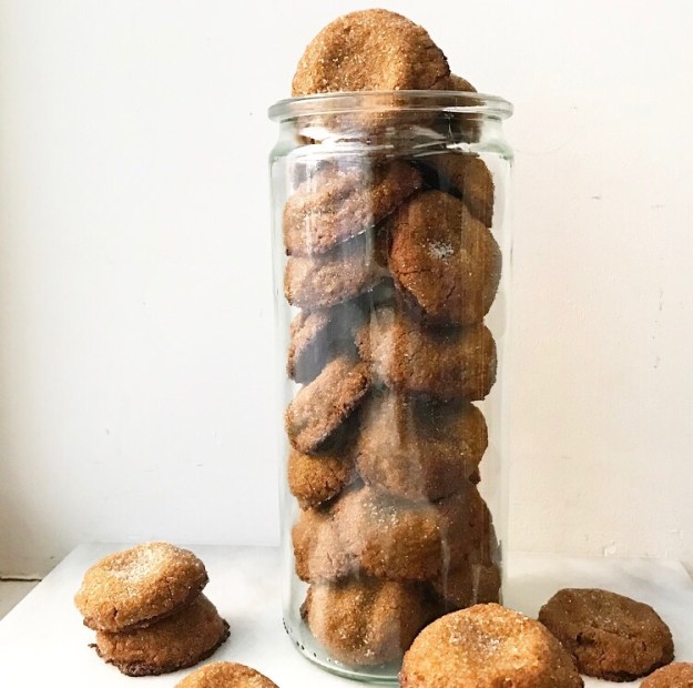 Cashew Butter Ginger Cookies {Vegan & Gluten-Free}