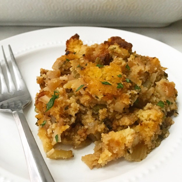 Cornbread Stuffing with Apples & Fennel {Gluten-Free}