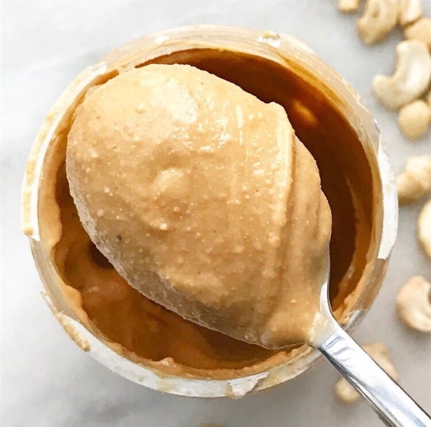 Cashew Butter Ginger Cookies {Vegan & Gluten-Free}