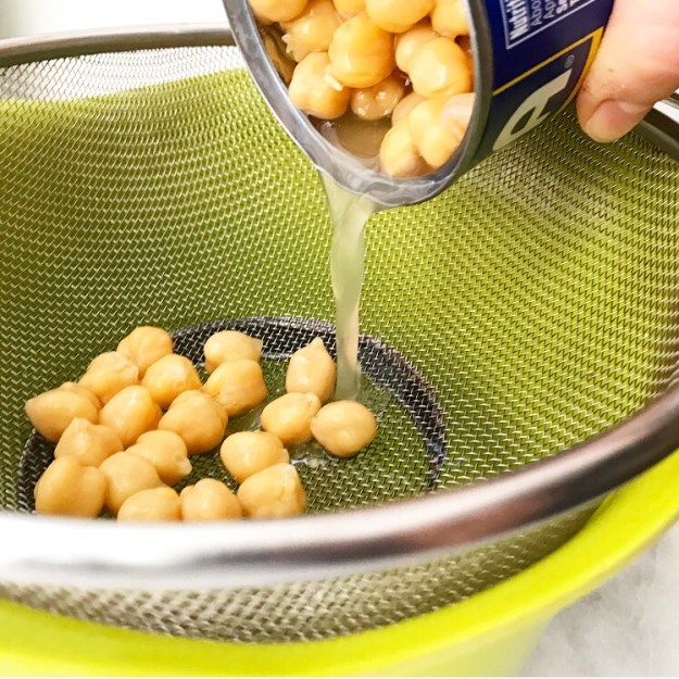 Cashew Butter Ginger Cookies {Vegan & Gluten-Free}