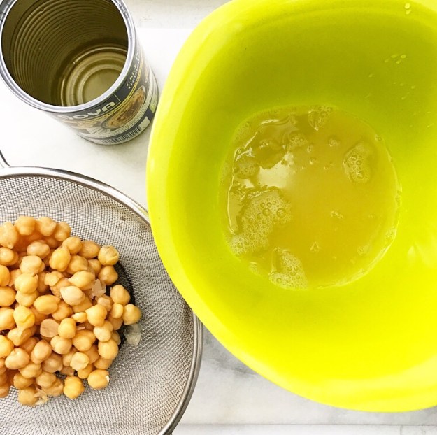 Cashew Butter Ginger Cookies {Vegan & Gluten-Free}