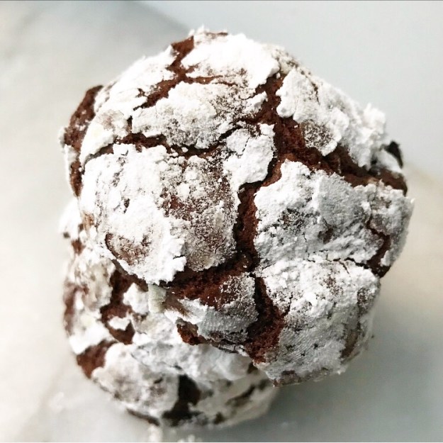 Mexican Hot Chocolate Crinkles {Gluten-Free}