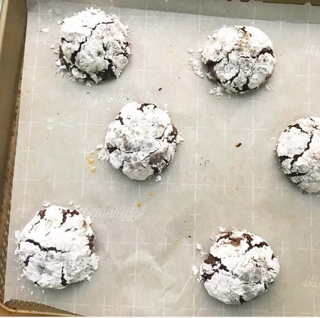 Mexican Hot Chocolate Crinkles {Gluten-Free}