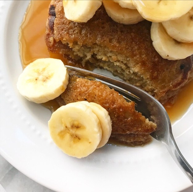 Oatmeal Blender Pancakes {Vegan & Gluten-Free}