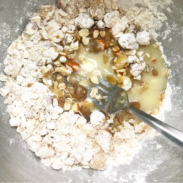 Pear Crisp with Chocolate & Ginger