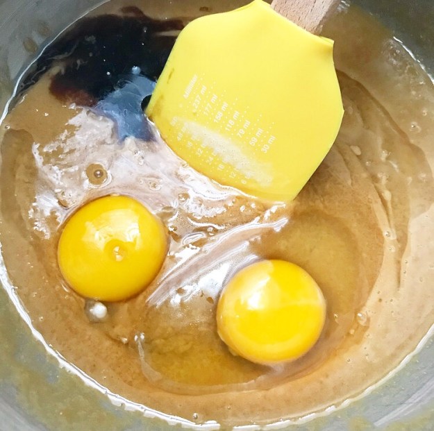 Oreo-Stuffed Peanut Butter Blondies