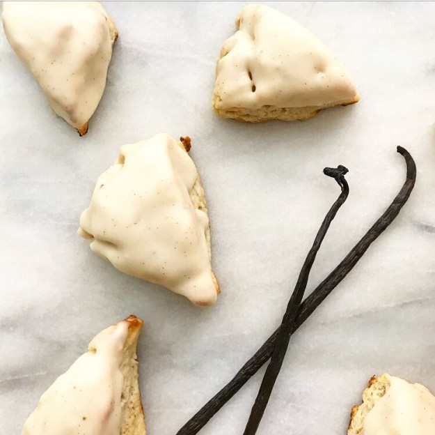 Vanilla Bean Cream Cheese Mini-Scones