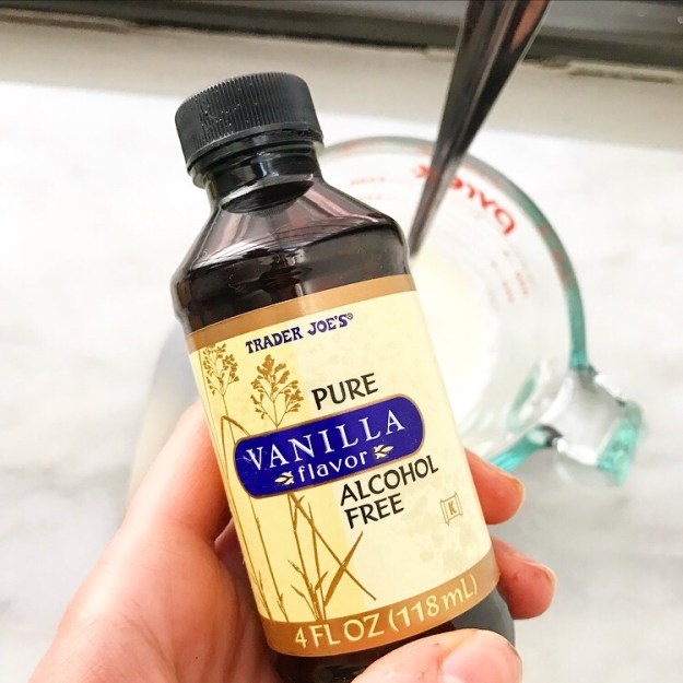 Vanilla Bean Cream Cheese Mini-Scones