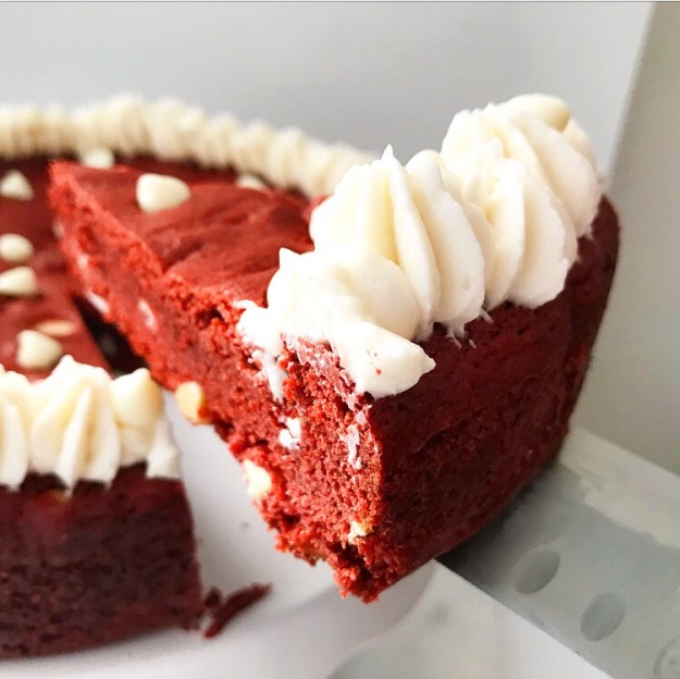 Red Velvet Cookie Cake