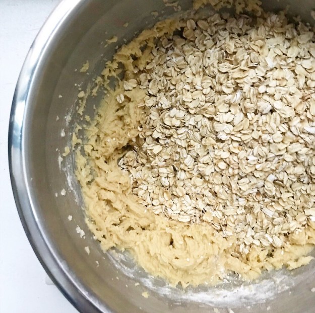 Chewy Chocolate Cherry Oatmeal Cookies