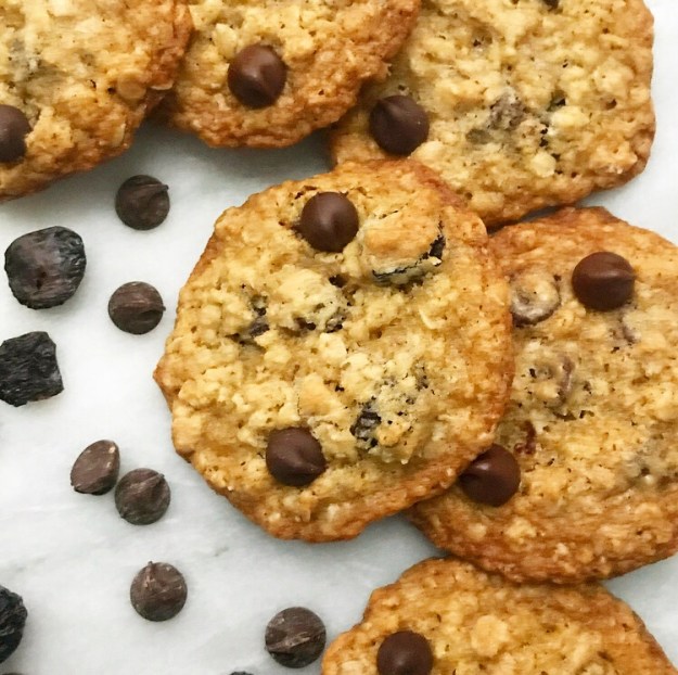 Chewy Chocolate Cherry Oatmeal Cookies