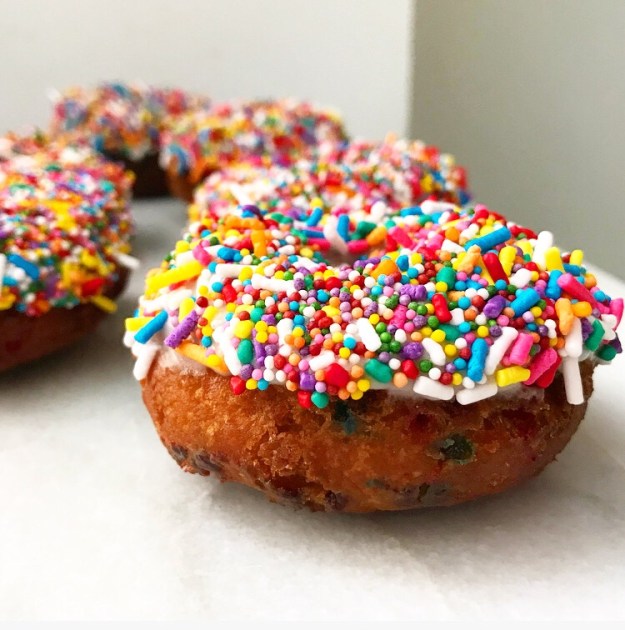 Funfetti Cake Doughnuts