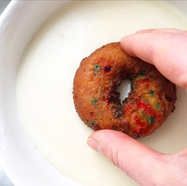 Funfetti Cake Doughnuts