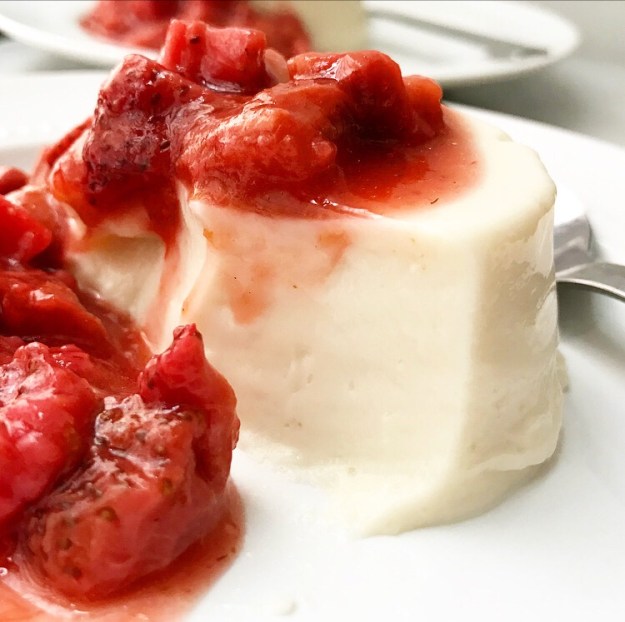 Buttermilk Panna Cotta with Roasted Strawberry Rhubarb Compote
