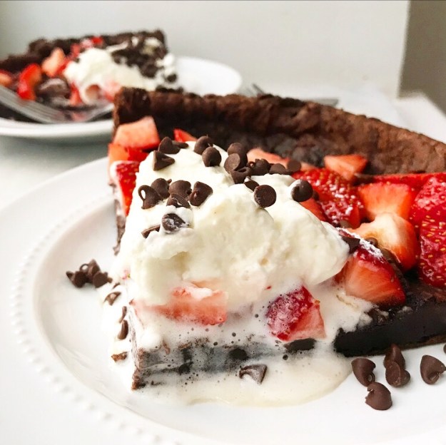 Chocolate Puff Pancake {Dutch Baby}