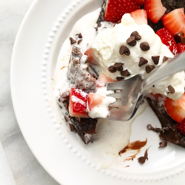 Chocolate Puff Pancake {Dutch Baby}
