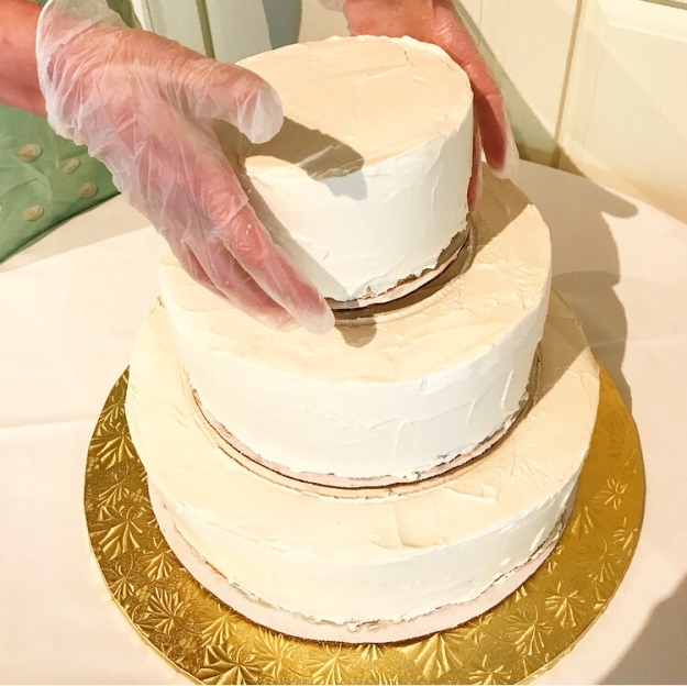 Let’s Make a Wedding Cake, Vol. 3
