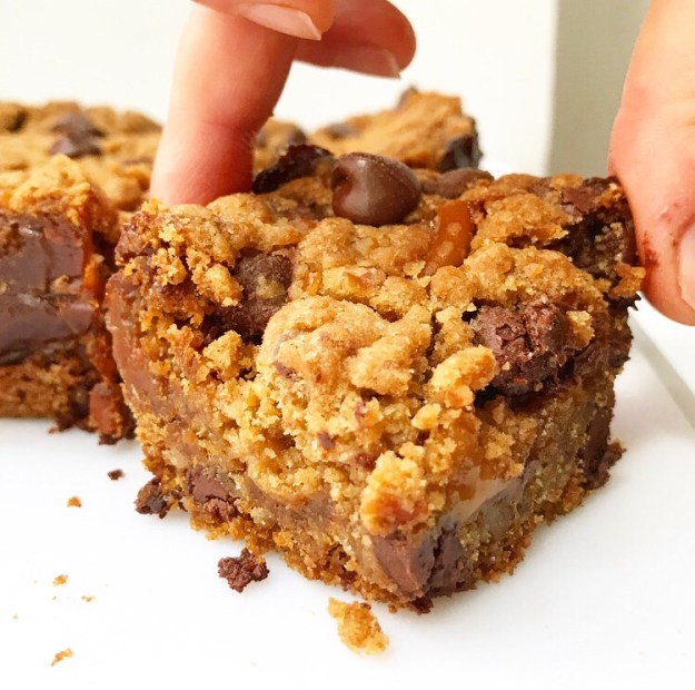 Salty Pretzel Carmelitas