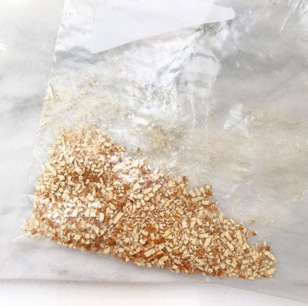 Salty Pretzel Carmelitas