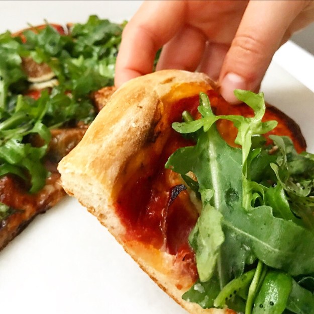 Prosciutto, Fig & Arugula Pizza