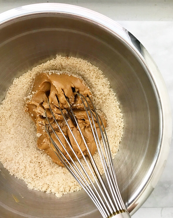 Peanut Butter Mousse Cake