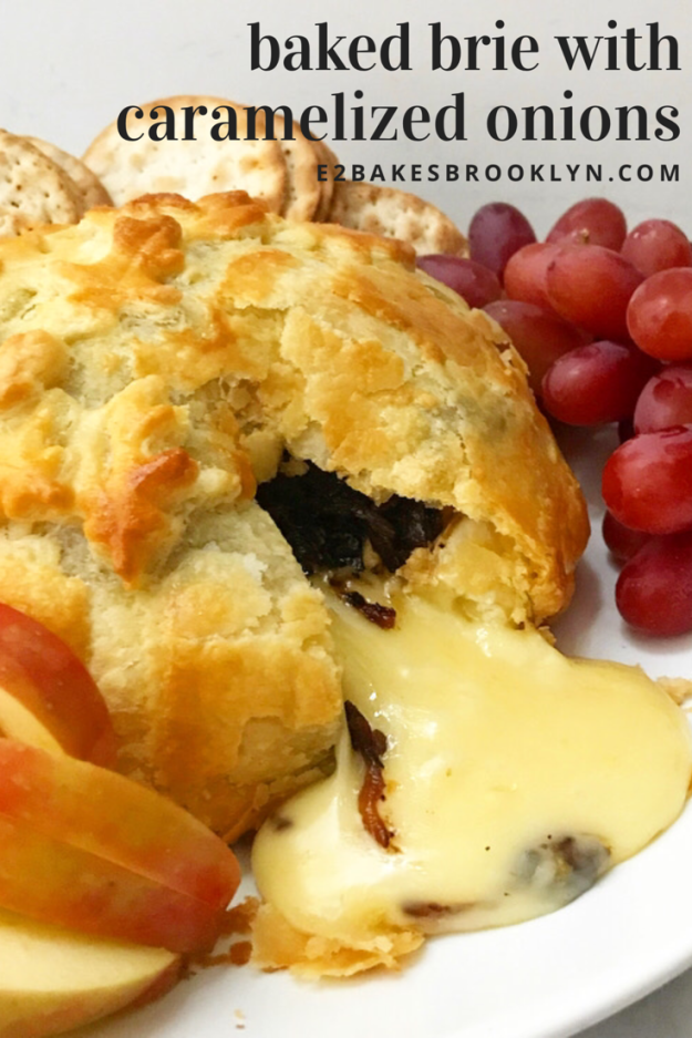 Baked Brie with Caramelized Onions
