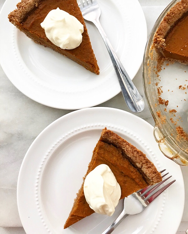 Pumpkin Pie with Toasted Pecan Crust {Vegan, Gluten-Free}