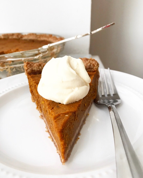 Pumpkin Pie with Toasted Pecan Crust {Vegan, Gluten-Free}