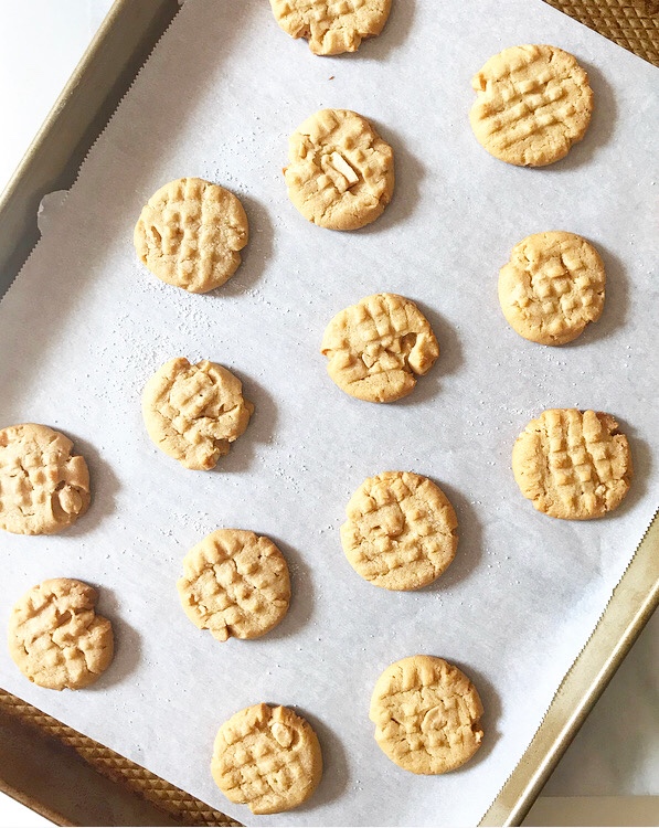 Crispy, Crunchy Peanut Butter Cookies