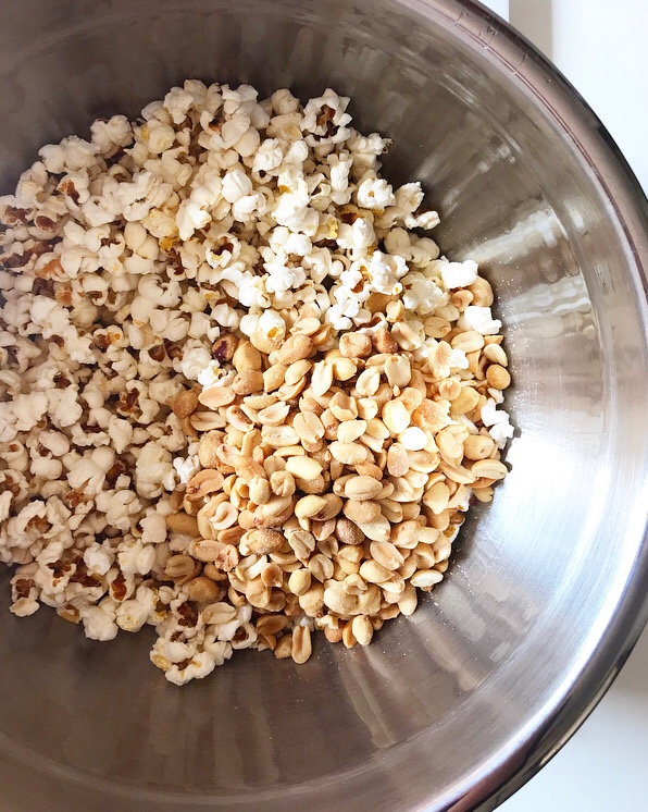 Sriracha Cracker Jack