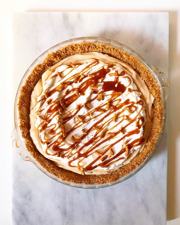 Caramel Pretzel Pie