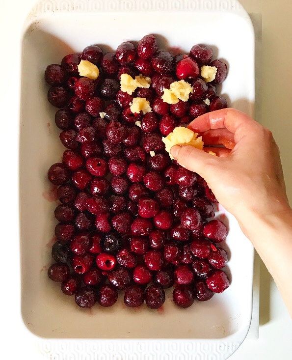 Sweet Cherry Sugar Cookie Crumble