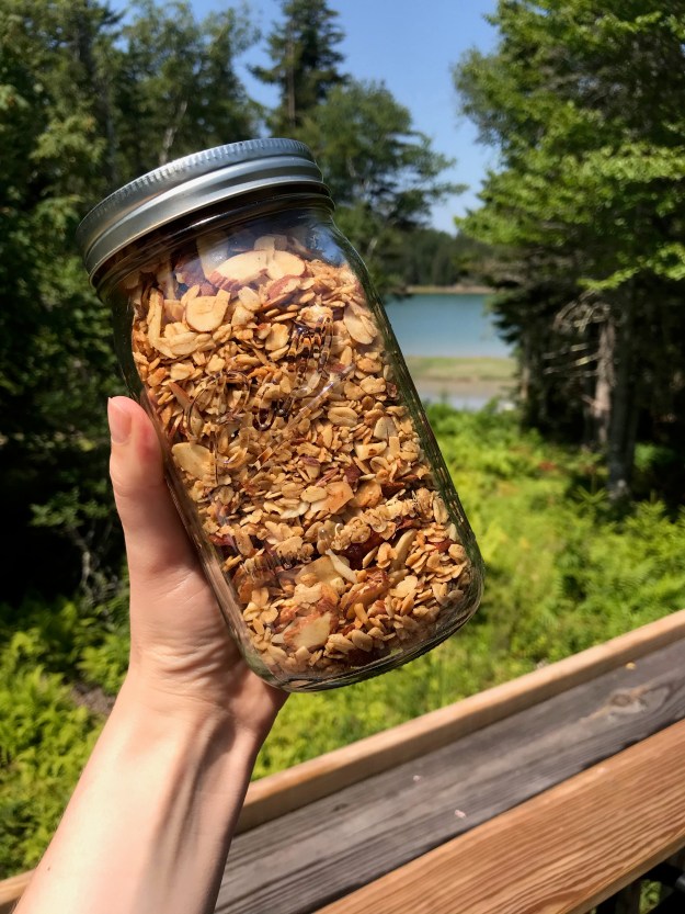 Peachy Keen Granola {Vegan & Gluten-Free}