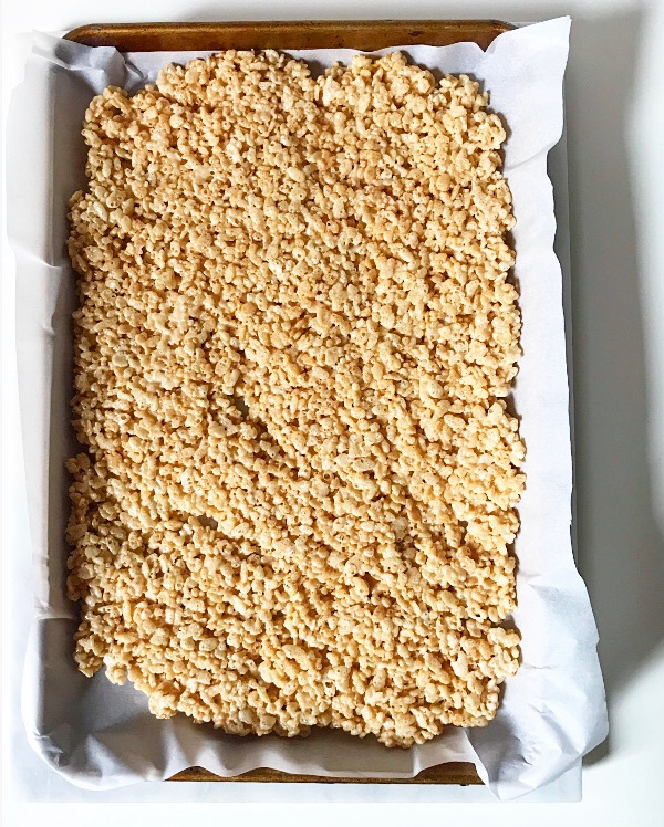 No-Churn Rice Krispies Treats Ice Cream