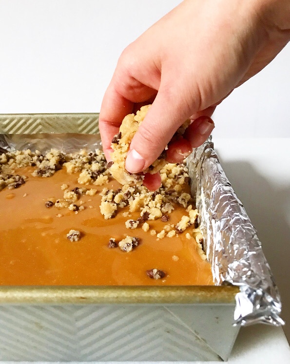 Salted Caramel Chocolate Chip Bars