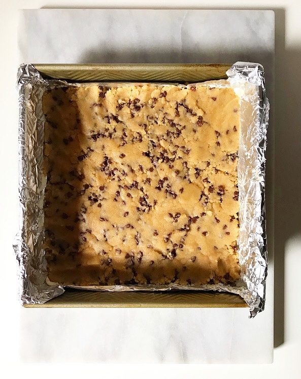 Salted Caramel Chocolate Chip Bars