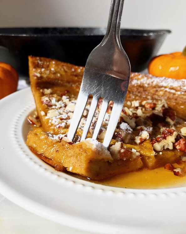 Pumpkin Puff Pancake {Dutch Baby}