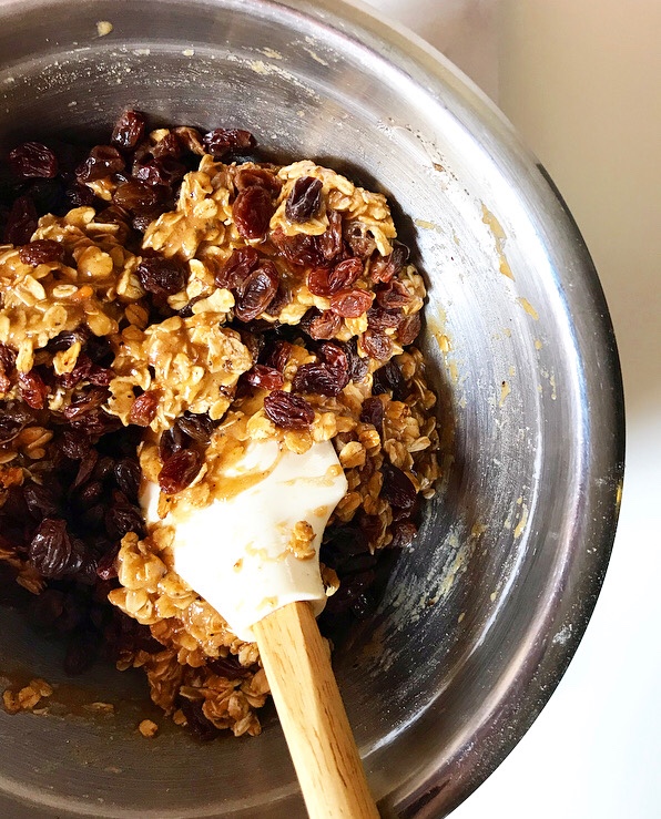 Oatmeal Raisin Cookies