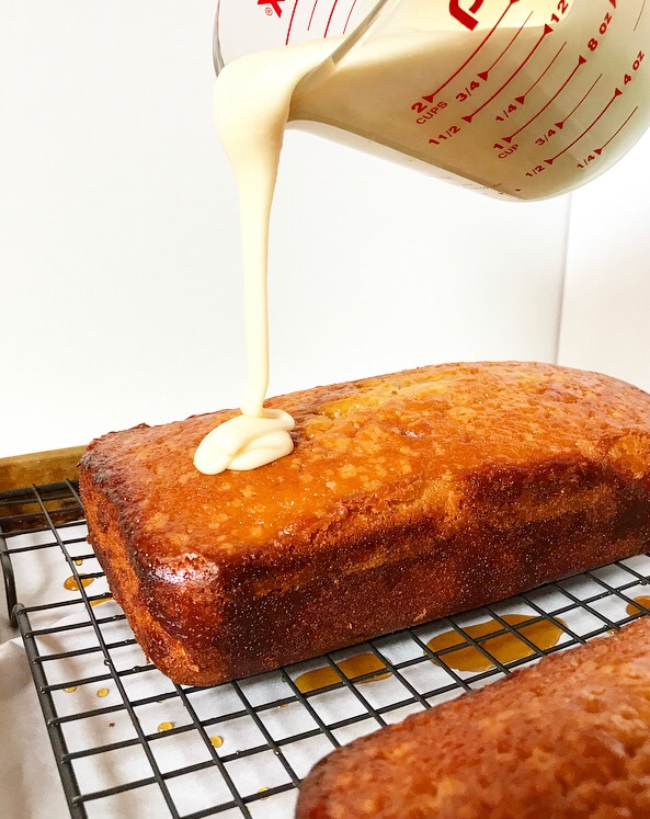 Maple Drizzle Cakes