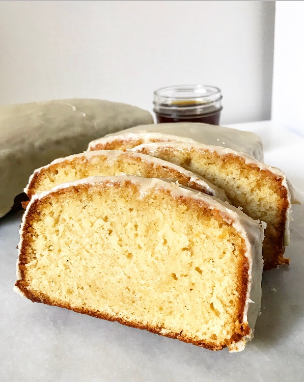 Maple Drizzle Cakes